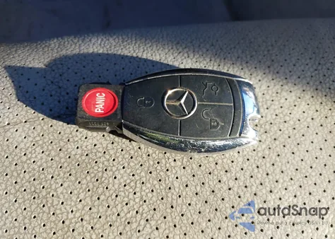 2003 Mercedes-Benz E 320 from USA, damaged, VIN WDBUF65J43A207427